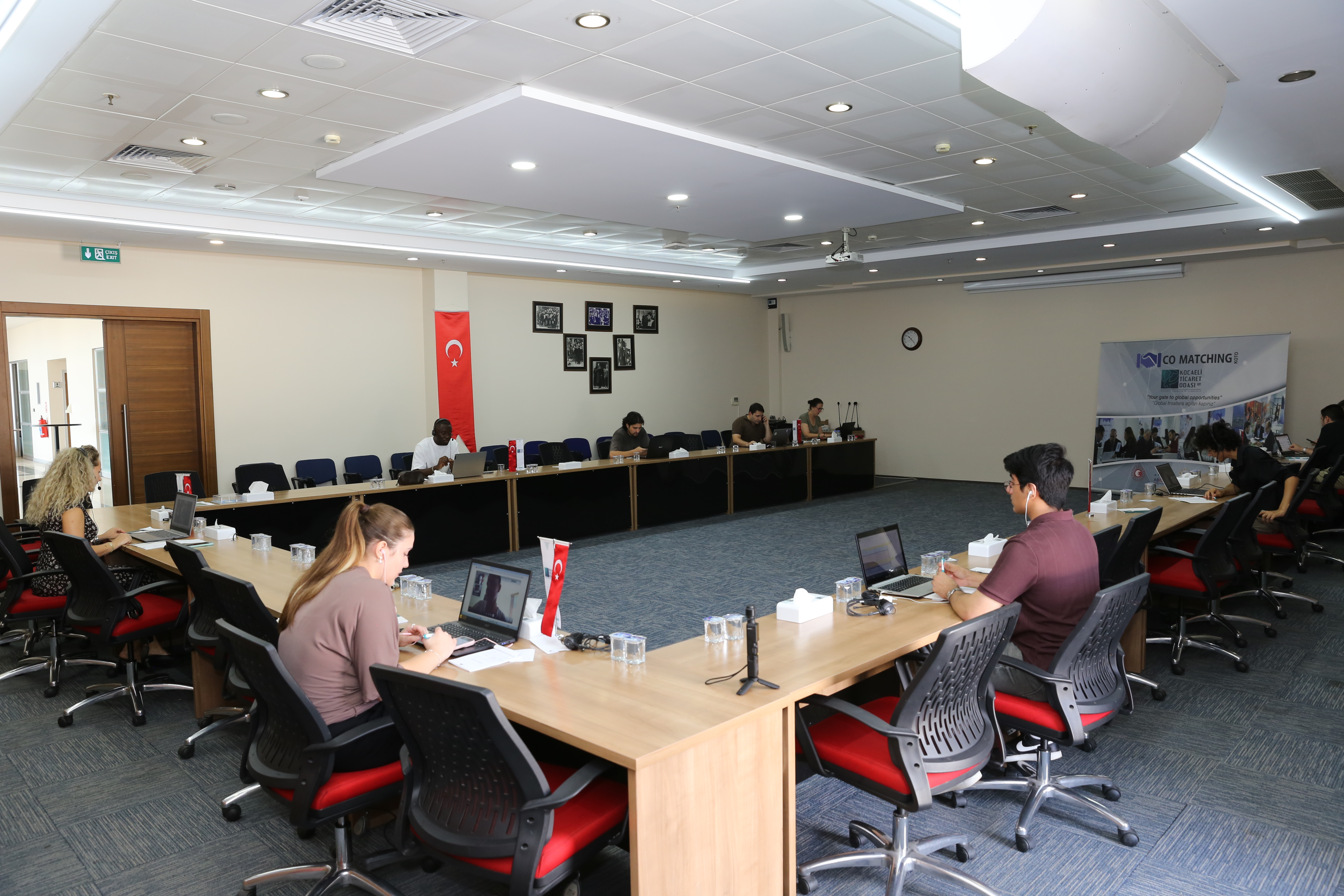 Co-Matching Etkinliği Türk ve Yabancı Firmaları Bir Araya Getirdi